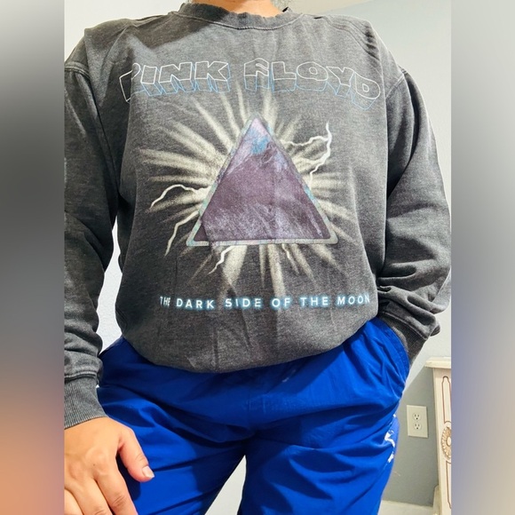 Pink‎ Floyd Women Gray Long Sleeves Crew Neck Graphic Print Cozy Sweater Size M - Picture 4 of 11